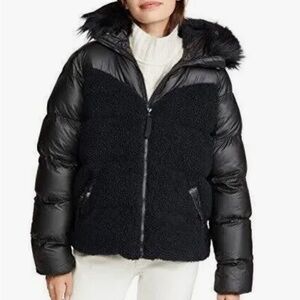 NWT Hunter Hero Hybrid Women’s Jacket- Medium, Black